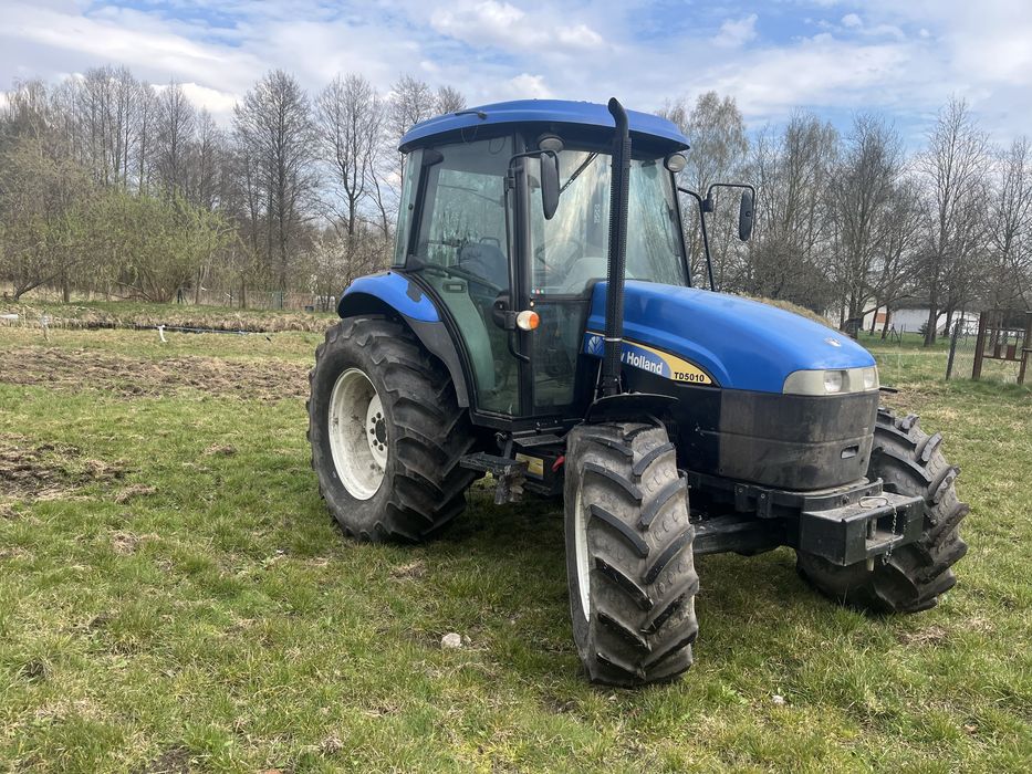New Holland TD5010 td new holland ciagnik