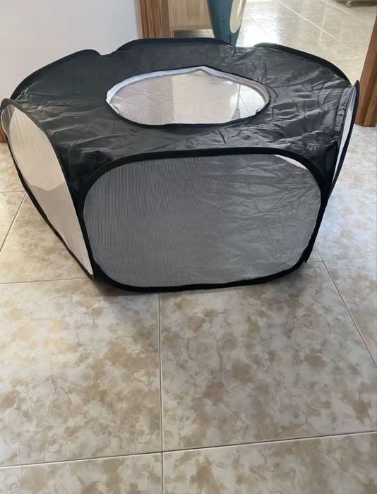 Манеж, вольер для животных