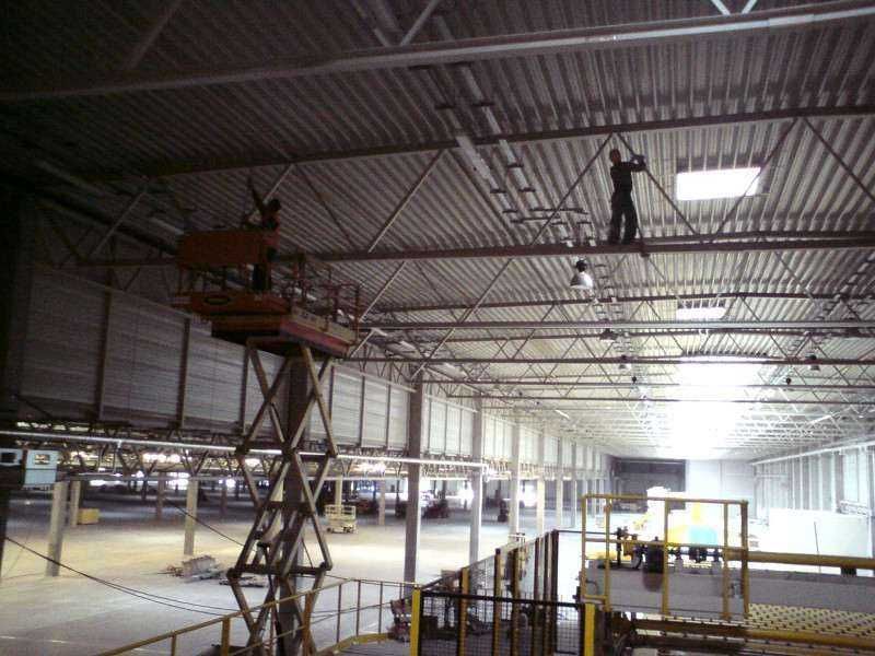 Malowanie dachów, dachu , czyszczenie elewacji , malowanie hal , hali