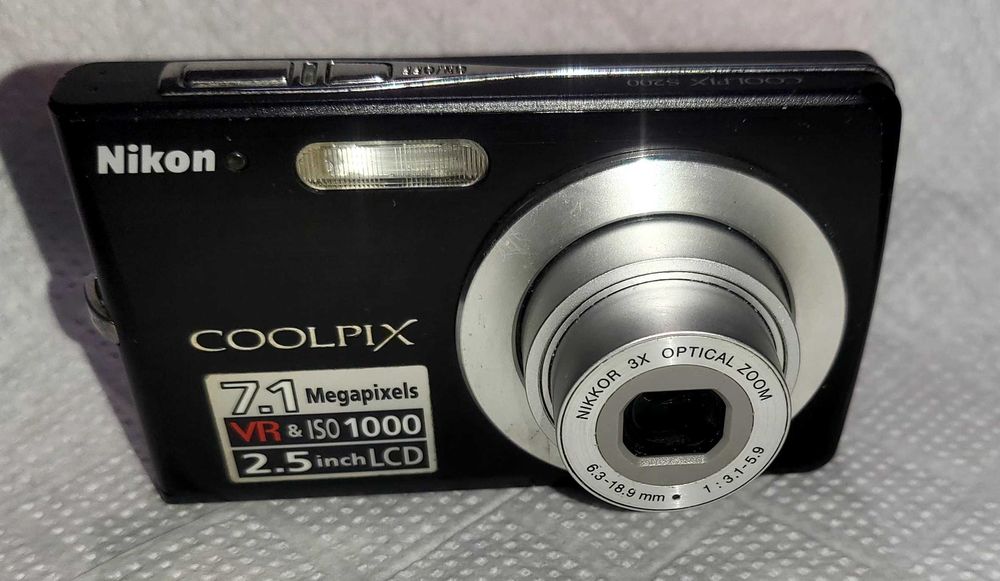 Фотоаппарат Nikon Coolpix,S200., статуэт, sharp,рабочий