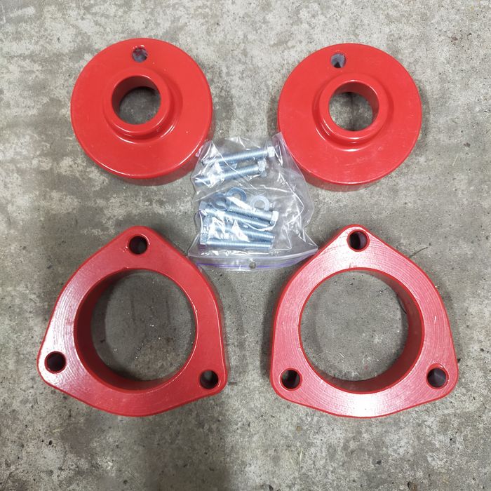 Проставки Фольксваген тауран 2016