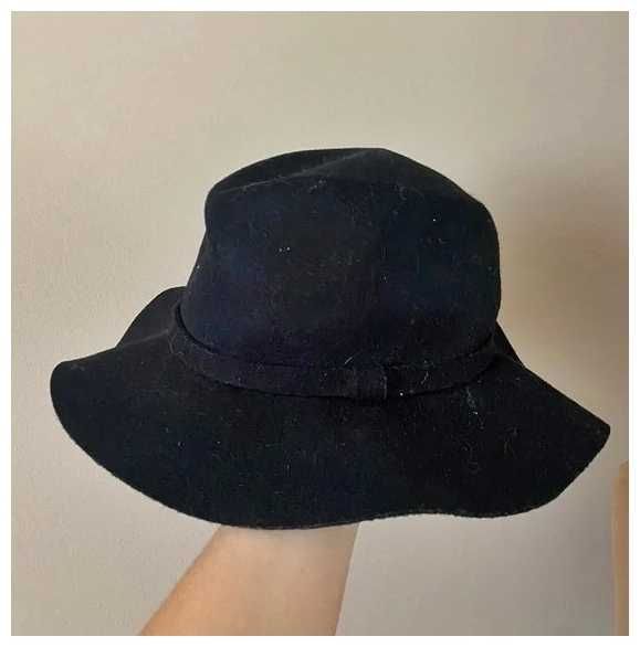 Monki kapelusz damski welniany