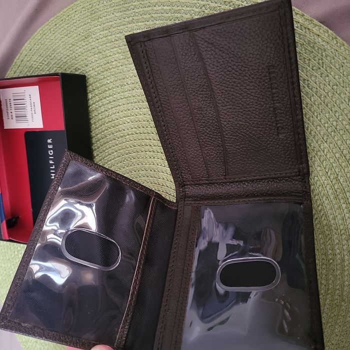 Elegancki portfel Tommy  Hilfiger. Skóra. Nowy