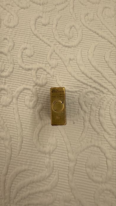Isqueiro S. T. Dupont Paris em Ouro Amarelo
