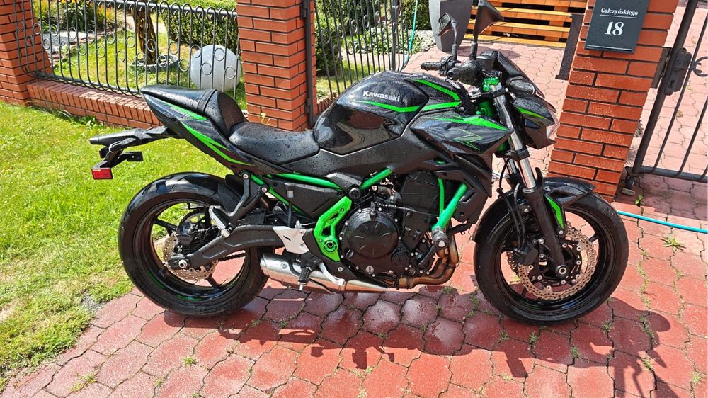 Kawasaki z650 na A2 praktycznie nowy! Kawasaki z 650