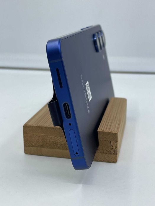 Samsung Galaxy S25 256GB Navy ГАРАНТІЯ 6 Місяців МАГАЗИН