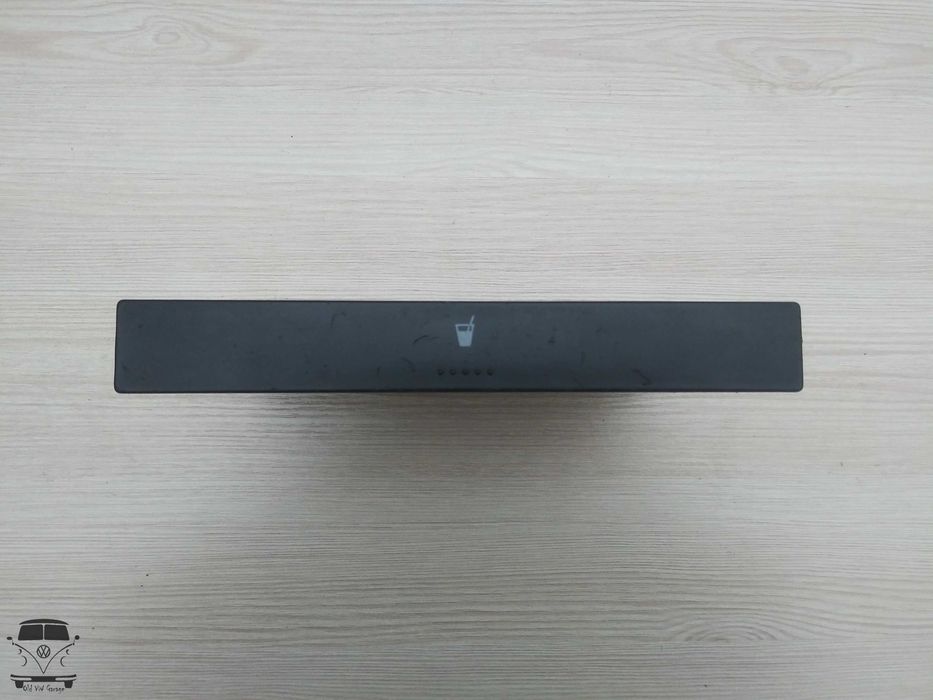 Подстаканник Гольф 4 Бора Шкода Октавия Тур