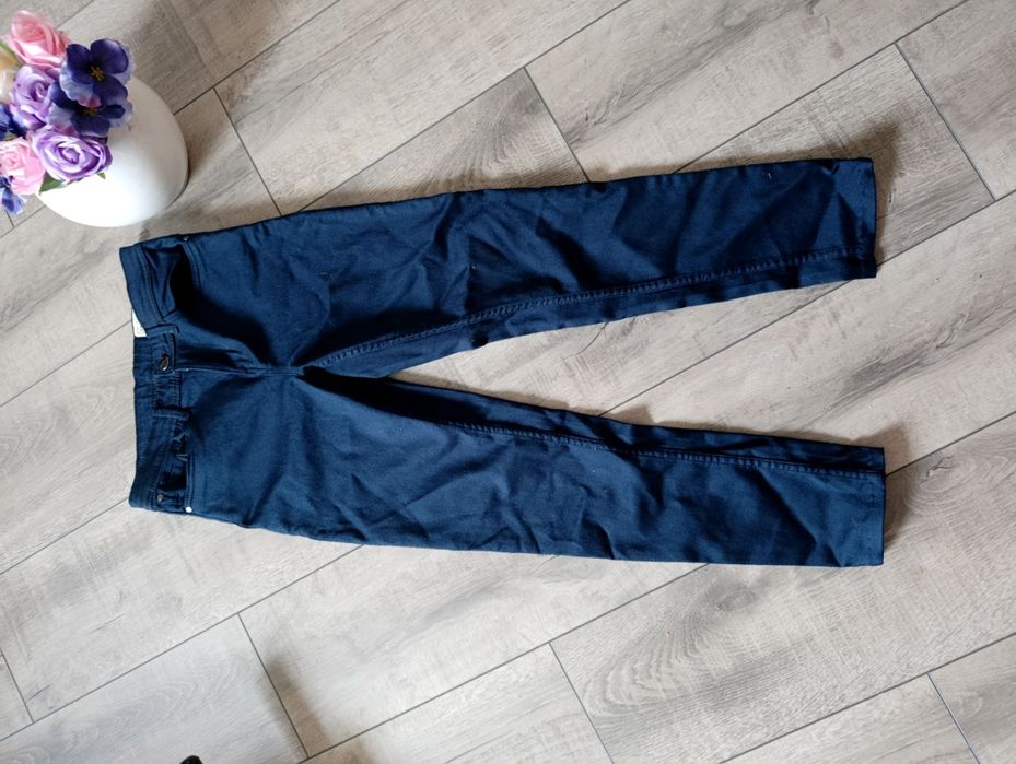 Spodnie s elastyczne esmara