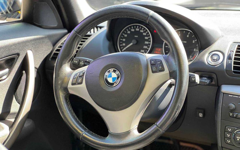 BMW 118 2006 року