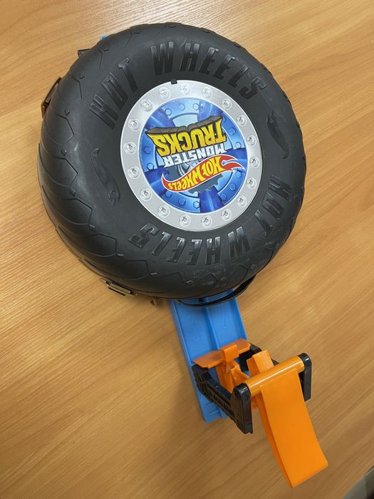 Треки хот віллс