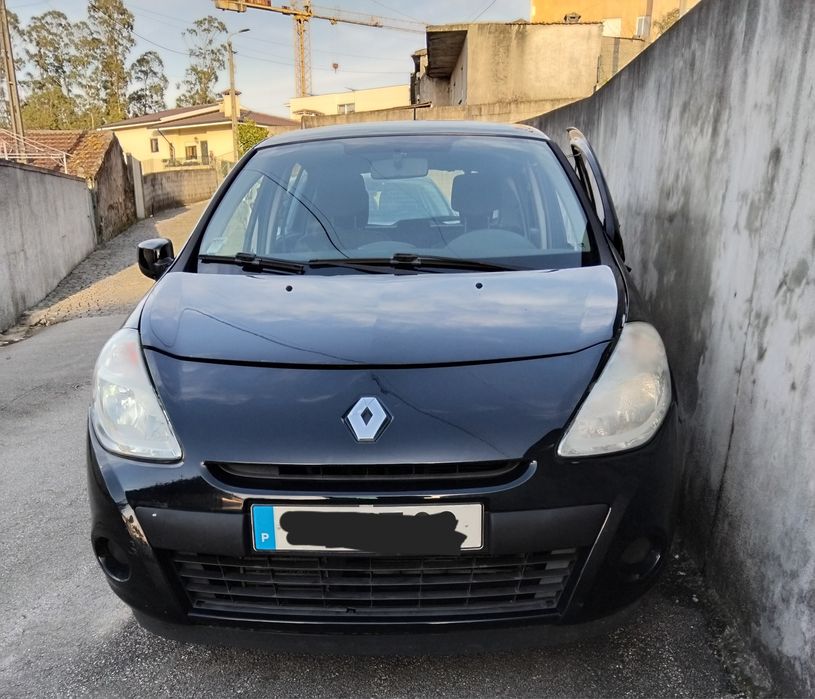 vendo Renault Clio 3 1.5 dci 2012 acidentado salvado