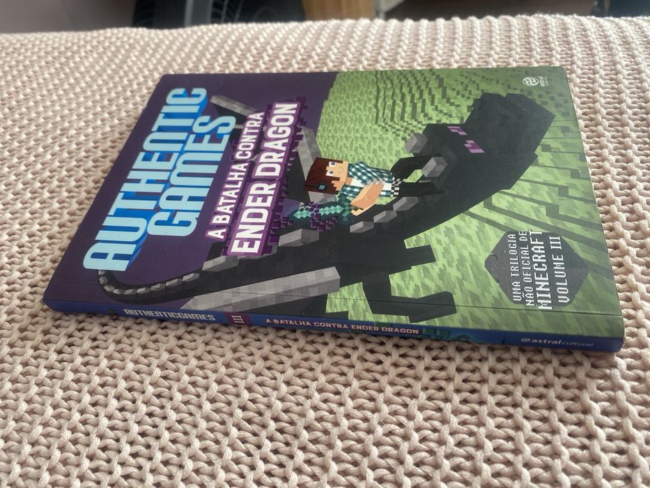 Livro “A batalha contra Ender Dragon” (Authentic Games)