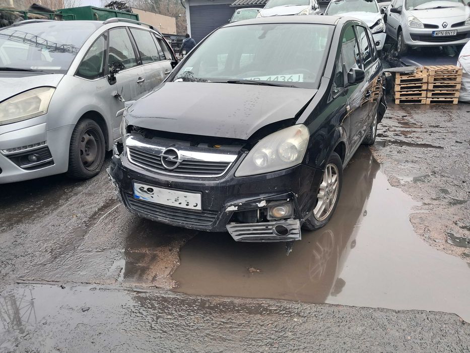 2009 Opel Zafira B 1.9 CDTI Z19DT 120 KM Silnik Skrzynia części