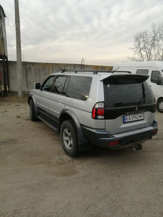 Mitsubishi Pajero sport