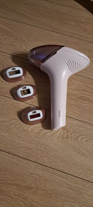 Philips Lumea 9000 IPL Hair Removal