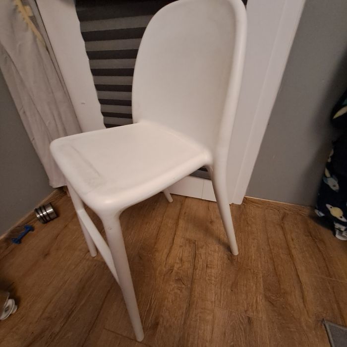 Krzesło URBAN IKEA białe