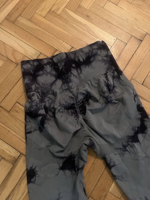 Leginsy z push up shein