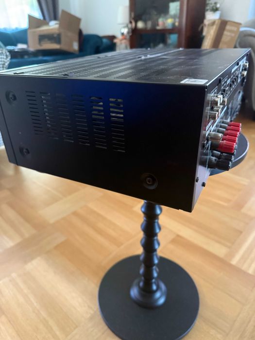 Denon AVR-1713 - amplituner 5.1, HDMI, AirPlay + pilot + mikrofon Audyssey.