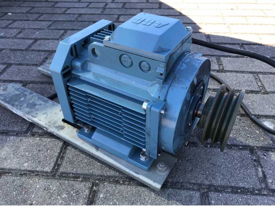 Silnik Elektryczny ABB M3AA100LC4 Jak Nowy