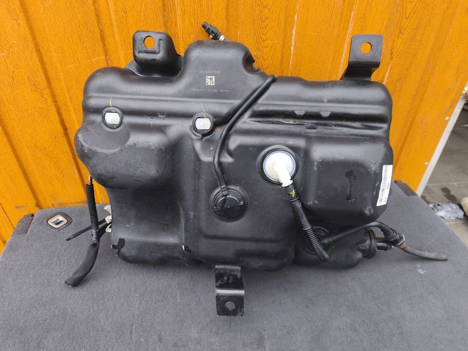 RENAULT TRAFIC III 1.6 dCi Zbiornik Pompa Komplet AdBlue F-vat