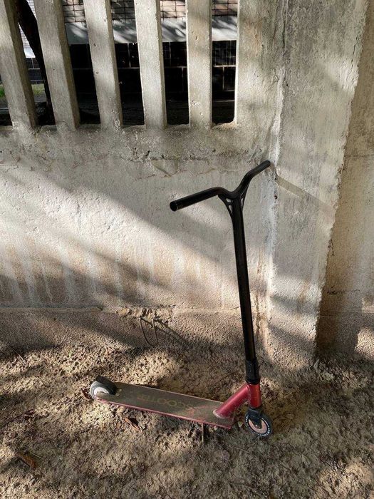 Самокат трюковый