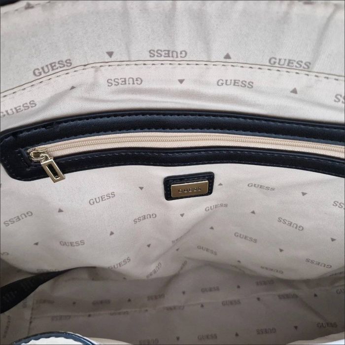 Сумочка   Guess