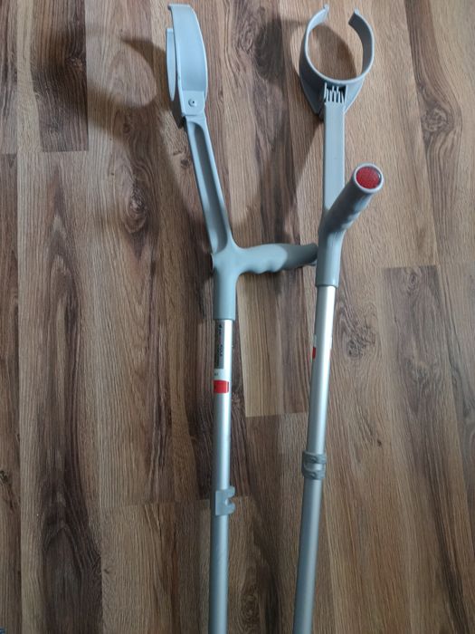 Nowe Kule ortopedyczne łokciowe