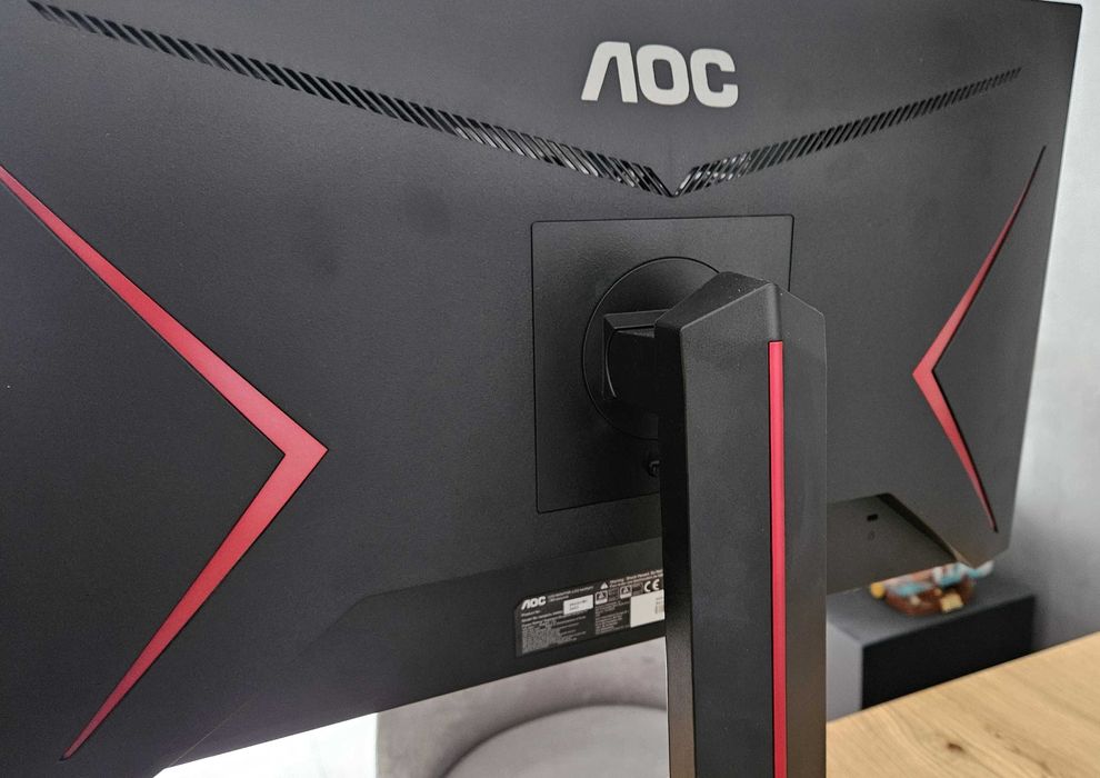 Monitor 23.8"  AOC 24G2U/BK