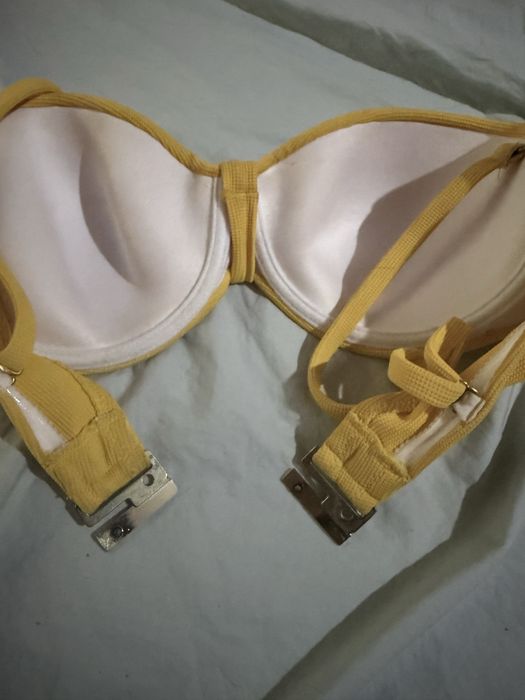 Parte de cima biquini amarelo da selmark