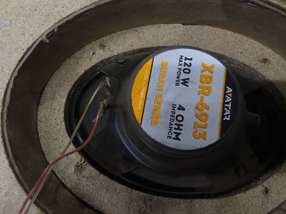 Акустическая полкаВАЗ  2101-2107