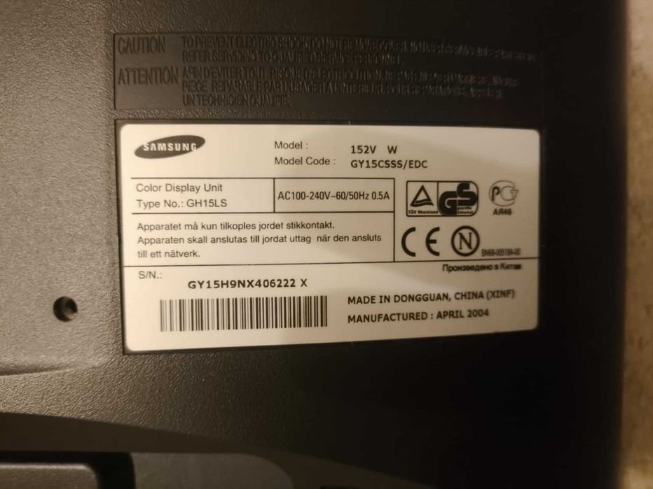 Monitory 2 szt. (razem) uszkodzone sprzedam