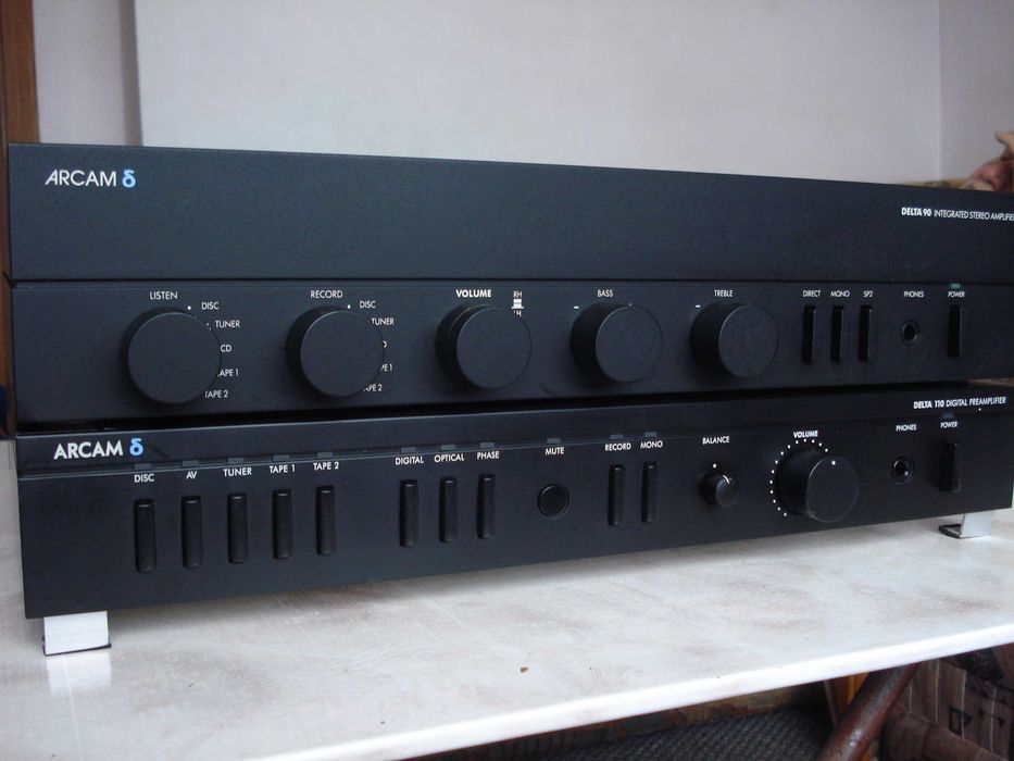 Підсилювач "Arcam" Delta 110, Arcam Delta 90