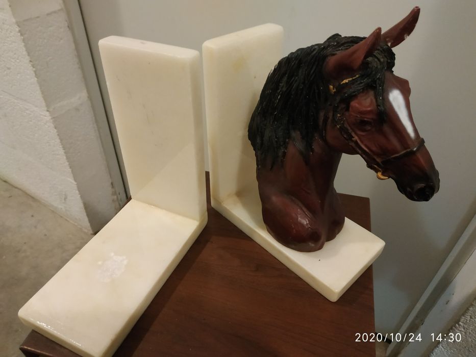 Suporte de livros
