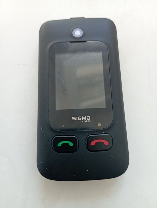 Телефон Sigma Comfort 50.