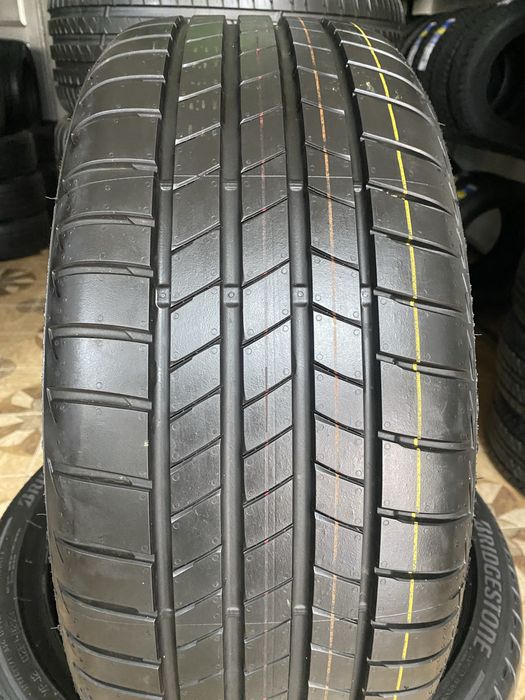 225/40/19 93Y Bridgestone TURANZA T005
