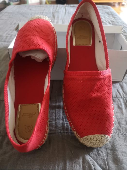 Espadryle nowe czerwone