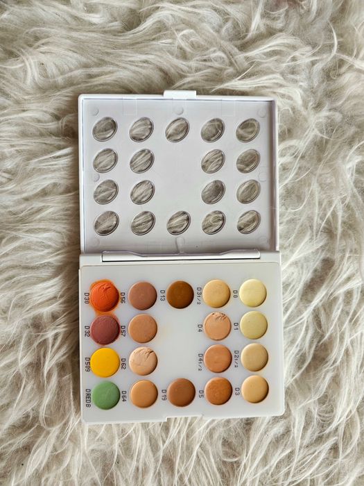 Kryolan Dermacolor Camouflage Creme Mini Palette 18