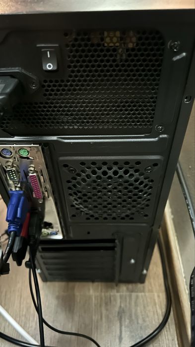 Komputer j3355b 16GB ram 128GB SSD 1TB HDD