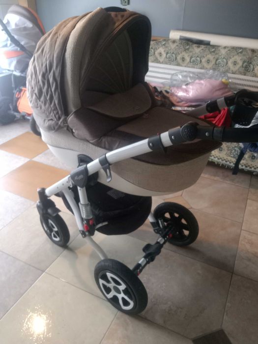 Дитяча.  каляска