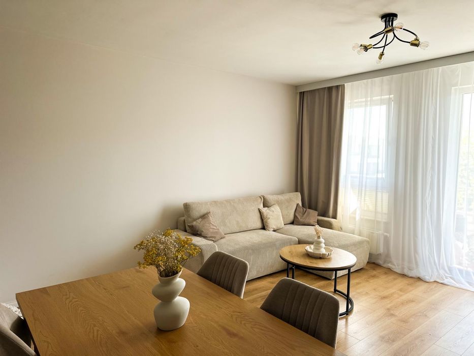 Do wynajęcia 3-pokojowe mieszkanie 58 m² – spokojna okolica, miejsce w garażu + boks rowerowy