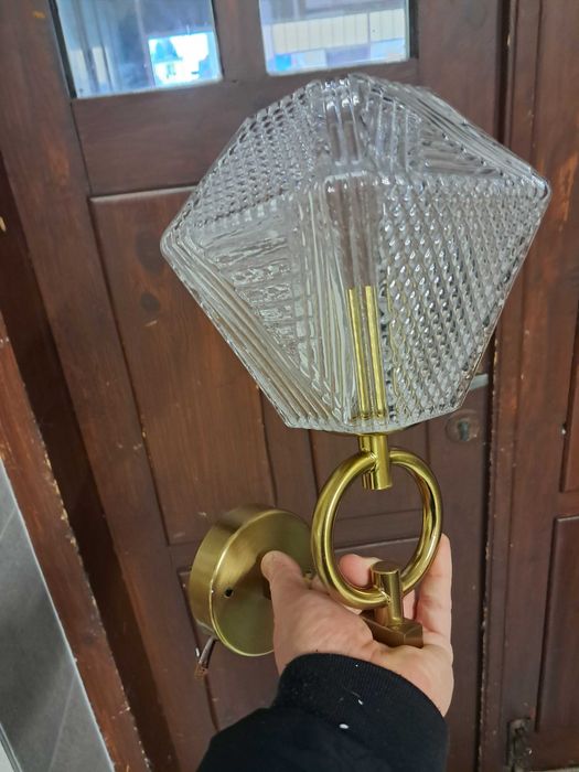 2 nowe piękne kinkiety, klosze ze szkła, mocowania chyba z mosiądz