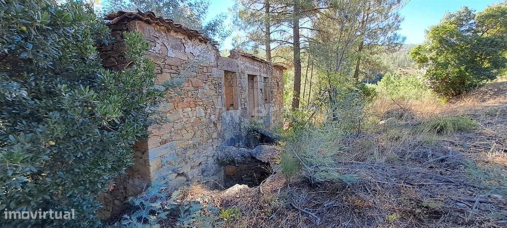 Moradia Isolada T2 / Fundão, Souto da Casa