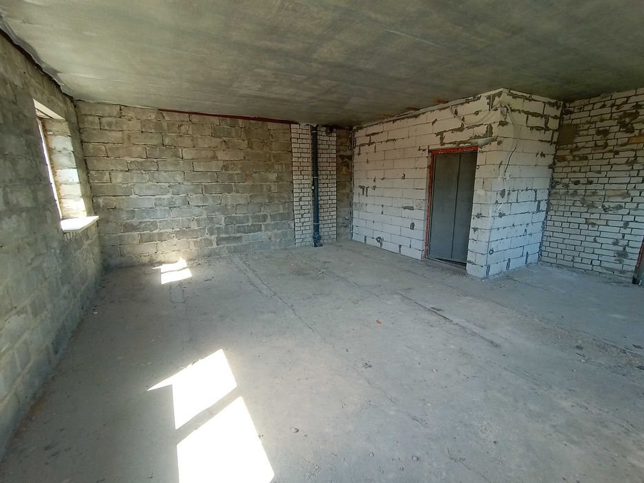 Новый продам 2 ком квартиру ул. Совхозная 21.