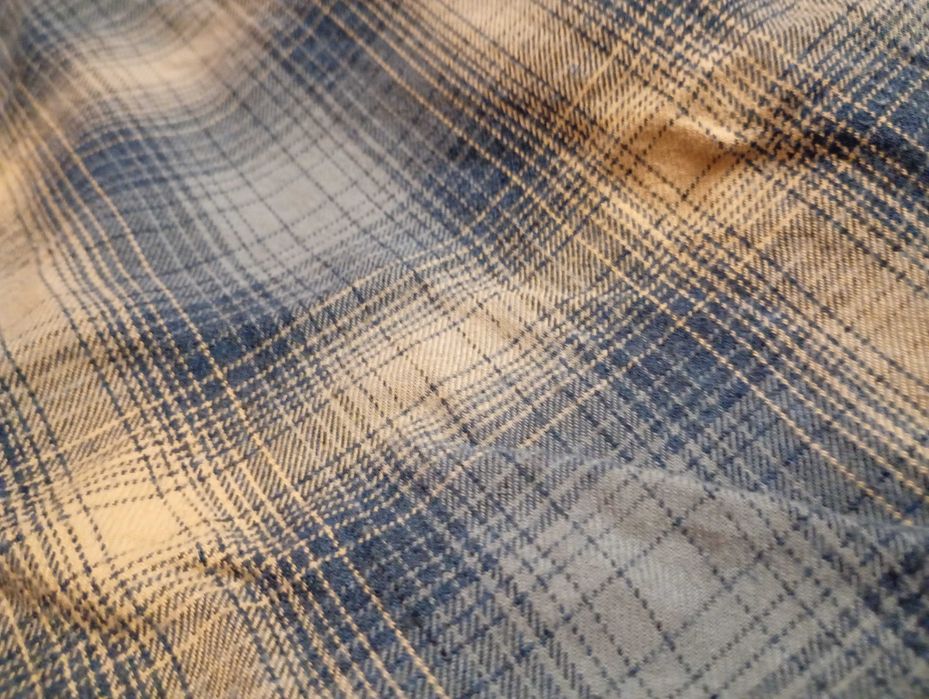 Koszula w kratę tu rozmiar L