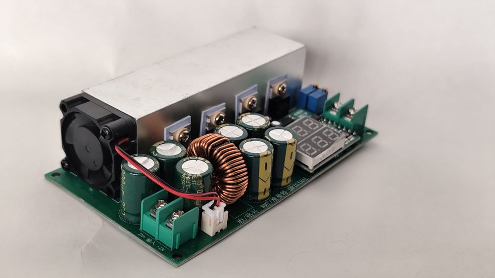 Понижающий преобразователь 600W 25A