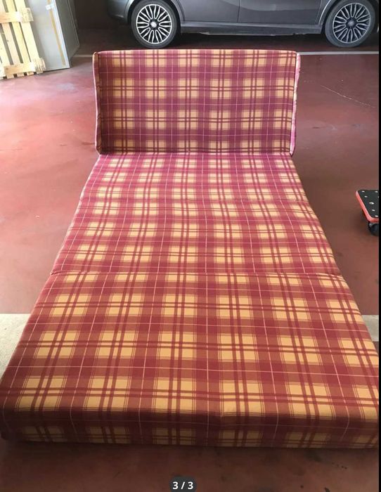 Sofá cambalhota cama em bom estado