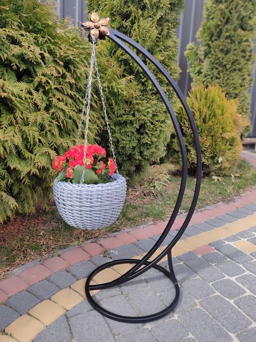 Підставка для квітів,опора на квіти,декор вироби з металу
