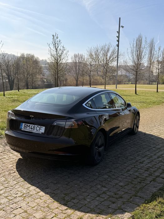 Tesla model 3 dual motor long range
