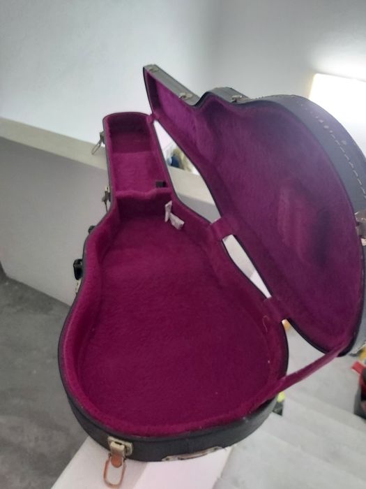 vendo estojo de Gibson