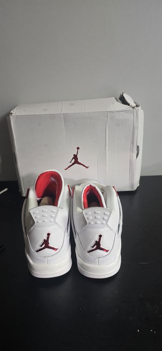 Jordan 4 red metalic rozmiar 45